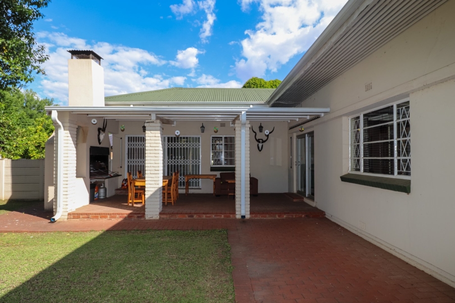 3 Bedroom Property for Sale in Irene Park North West